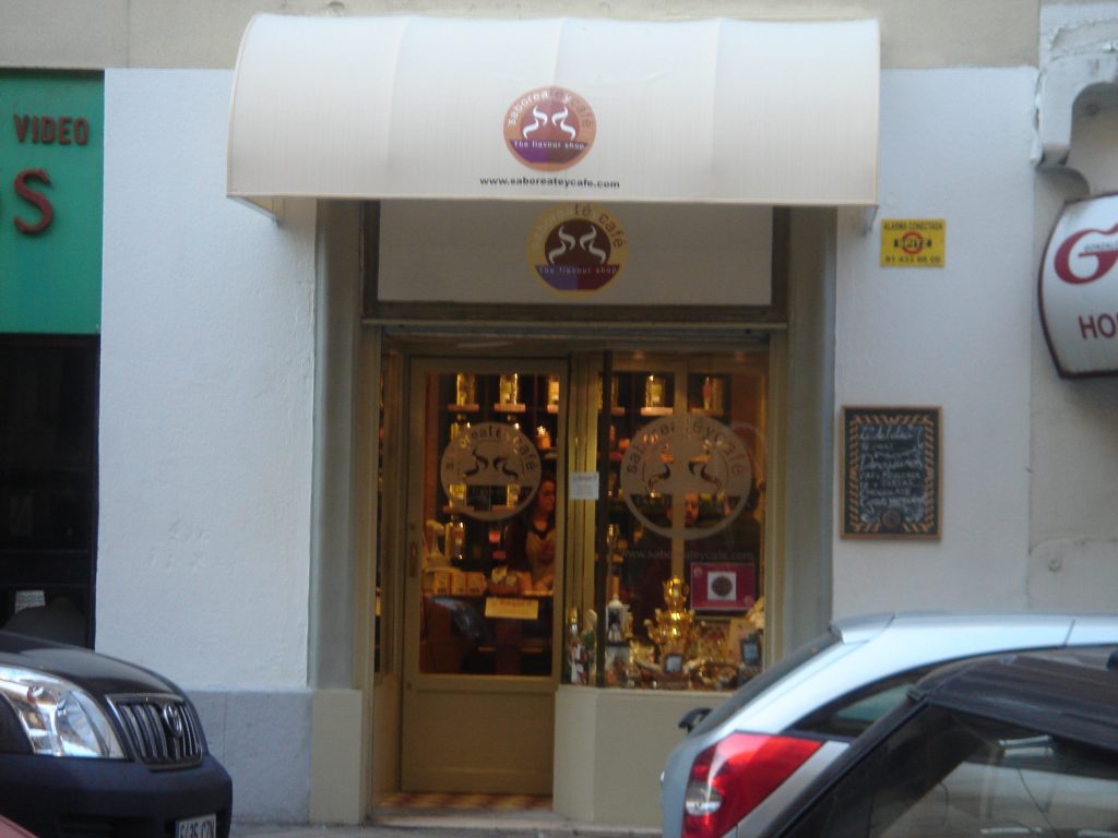 fachada The Flavour Shop. Tu tienda online de té, café, rooibos e infusiones Saboreaté y Café